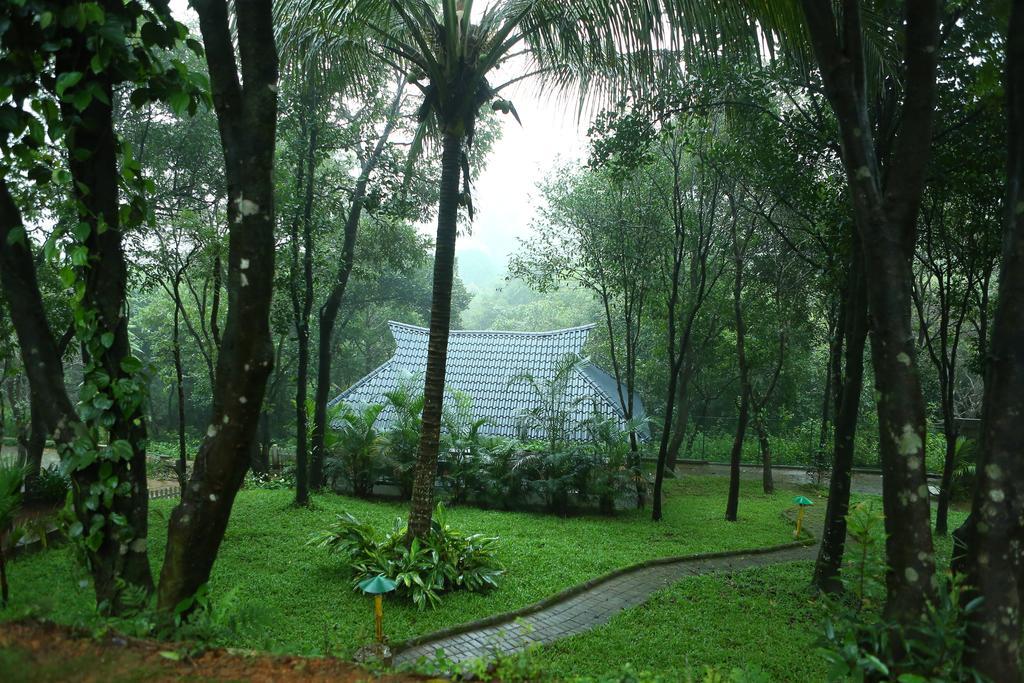 Holiday Vagamon Hotel Bagian luar foto