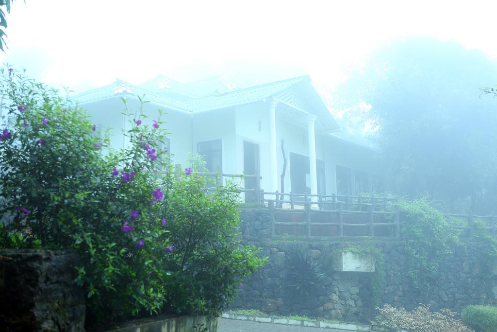 Holiday Vagamon Bagian luar foto