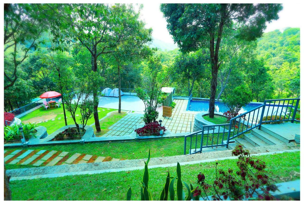 Holiday Vagamon Hotel Bagian luar foto